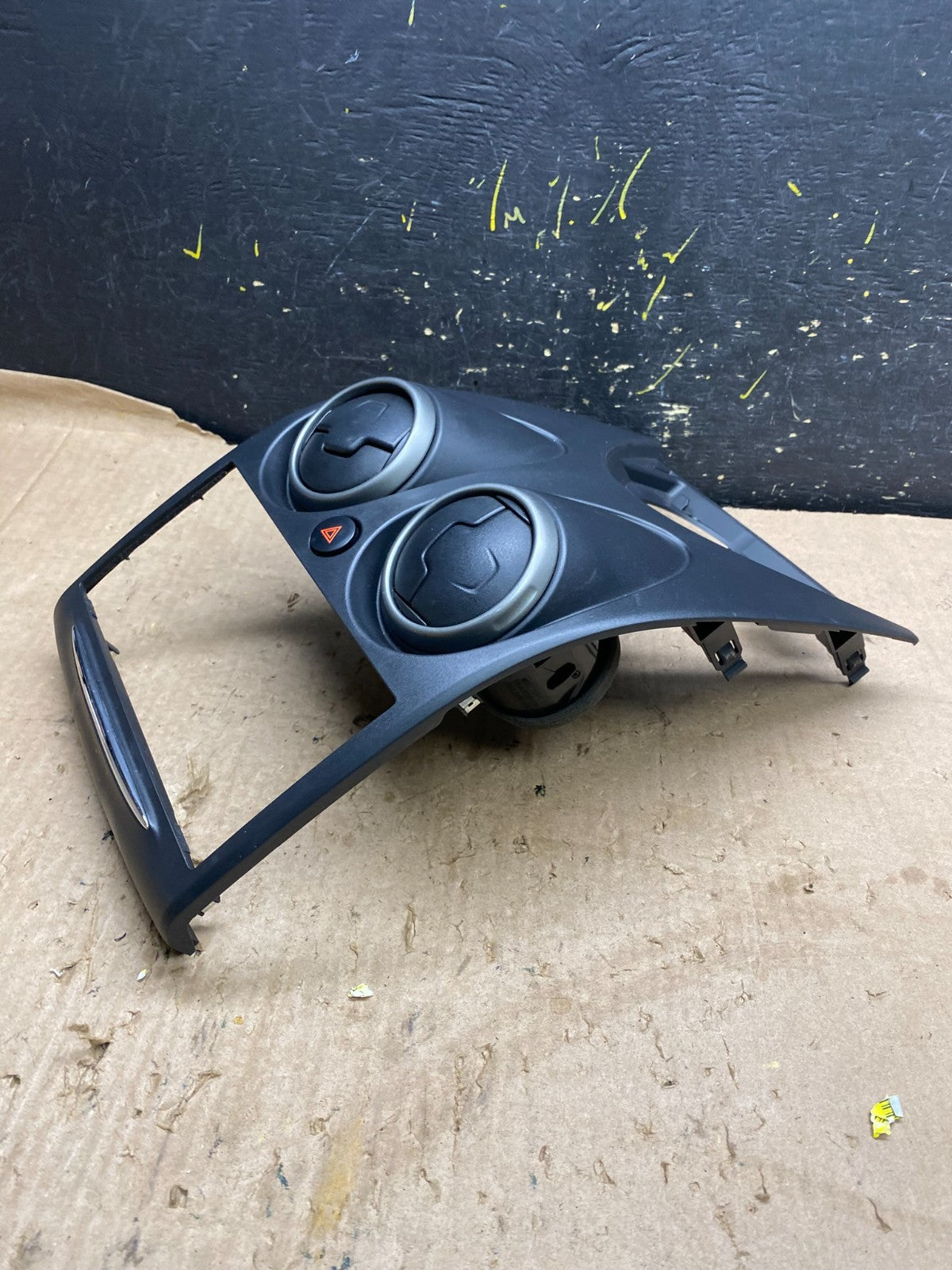 OEM 2011 2012 2013 Nissan Rogue Dash Upper Center Radio Bezel Trim Z1962 DG2