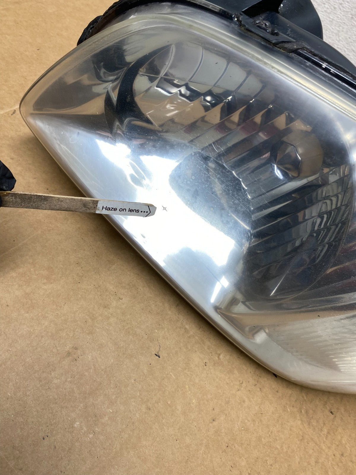 2001 to 2004 Mazda Tribute Left Driver Lh Side Halogen Headlight AE3035 DW4
