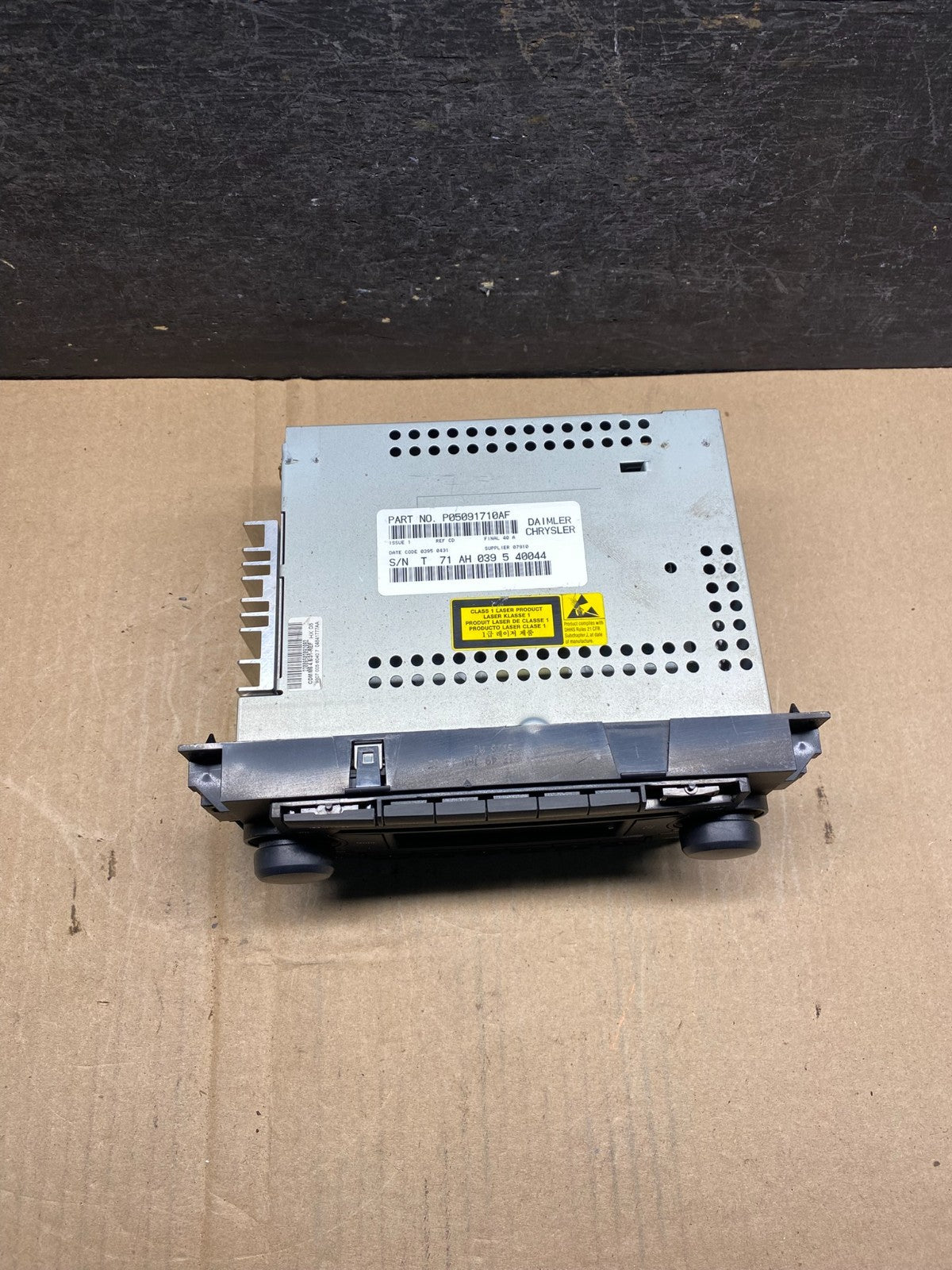 2005-2009 Chrysler Dodge Jeep Ram Radio CD MP3 AUX Receiver AJ0076 DW4