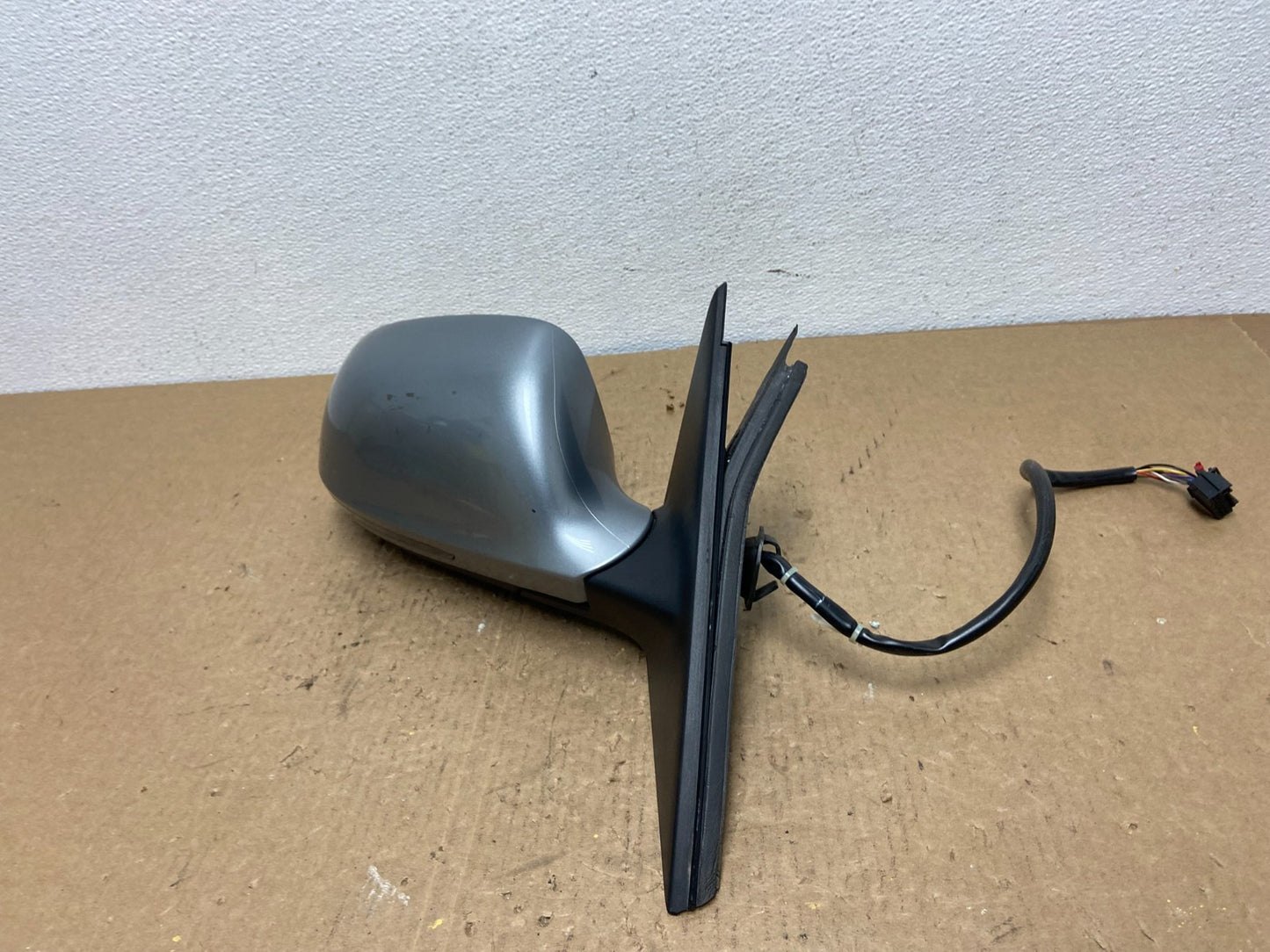2009 to 2012 Audi A4 Right Passenger RH Side View Power Door Mirror AC1414 DW1