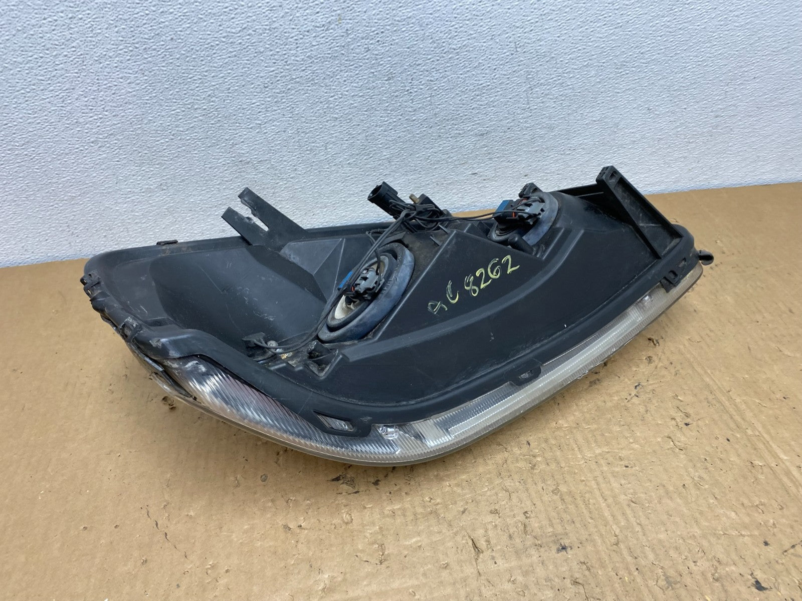 2005 - 2009 Pontiac Montana / Uplander Left Driver LH Headlight AC8262 DW7