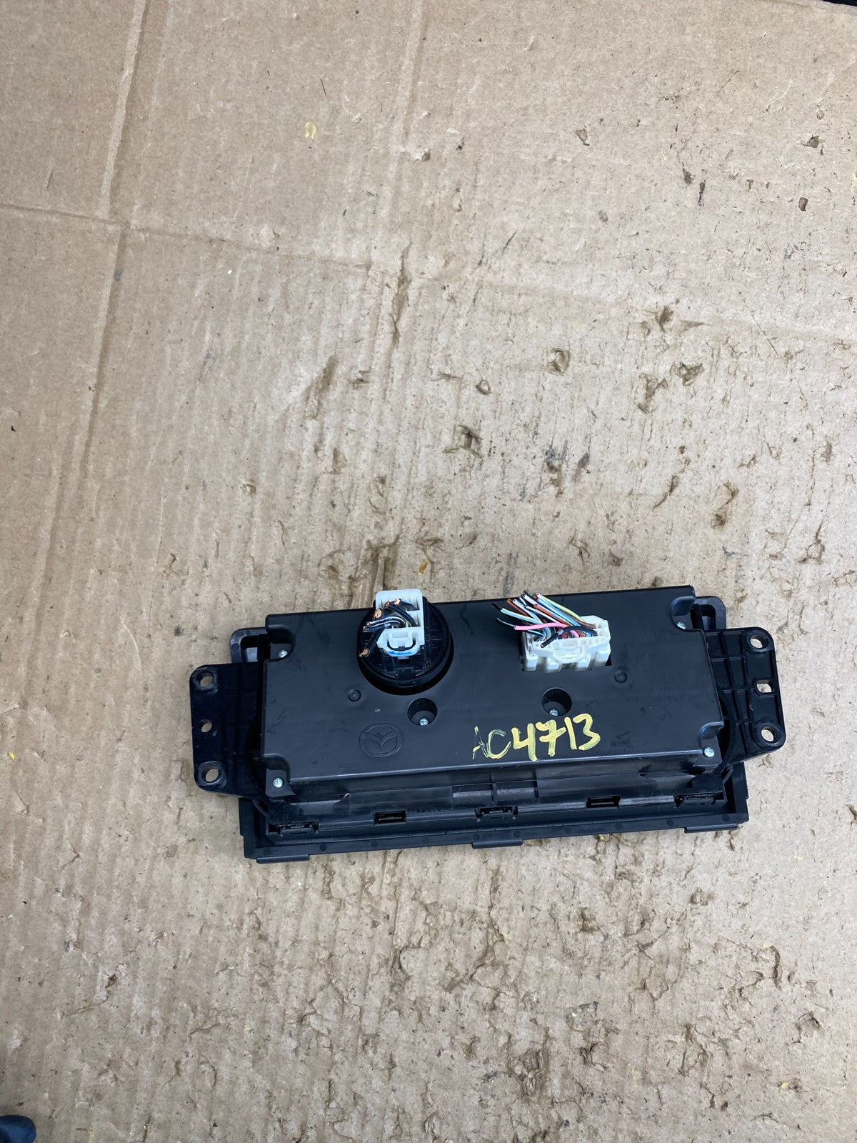 2009 - 2013 Mazda 6 A/C Manual Climate Control Panel ac4713 DG4