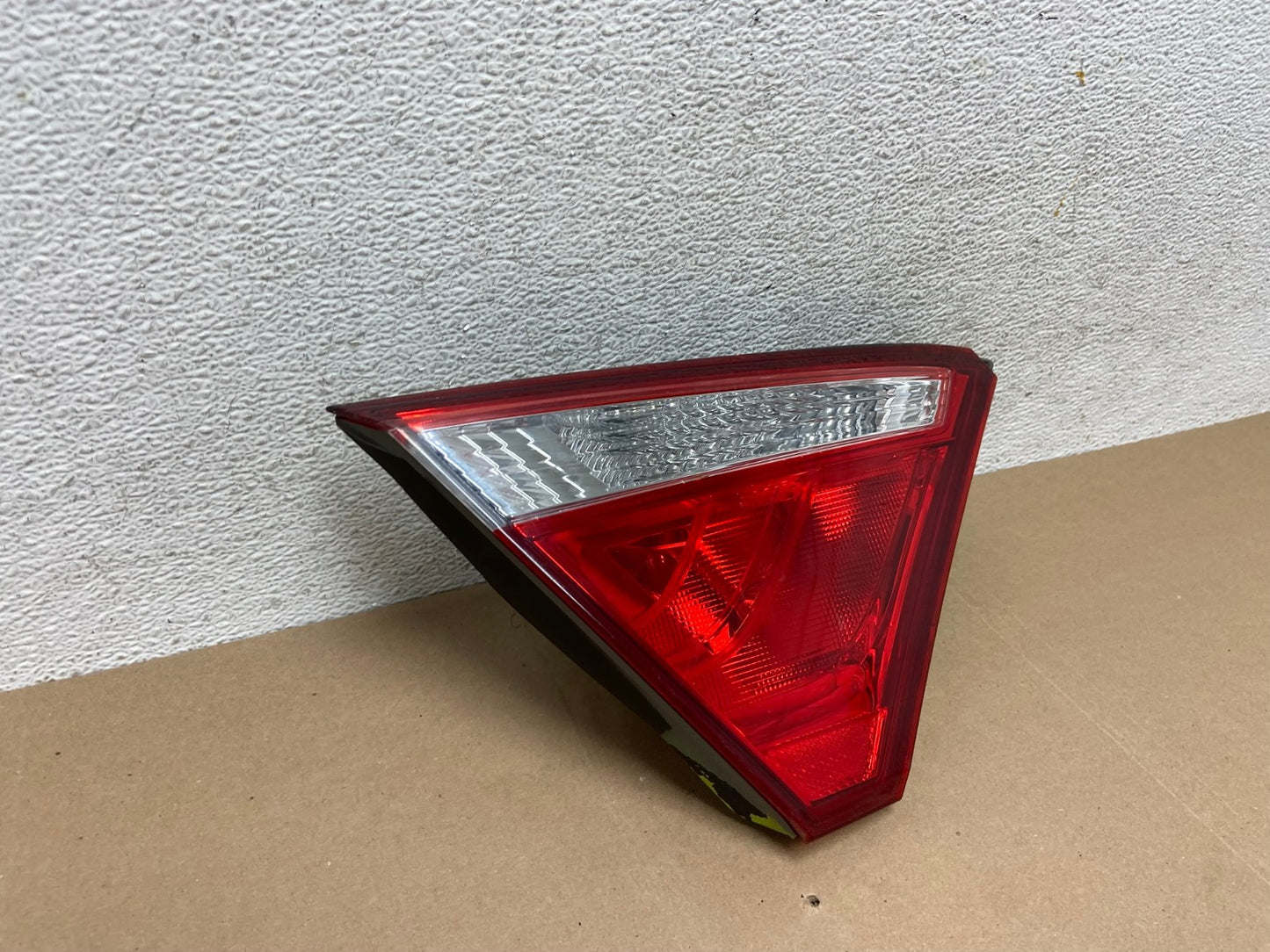 2015 - 2017 Toyota Camry Left Driver LH Side Tail Light Inner AE6624 LK2