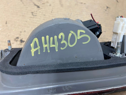 1997 1998 1999 Toyota Camry Tail Light Inner Left Driver LH Inner AH4305 LK5
