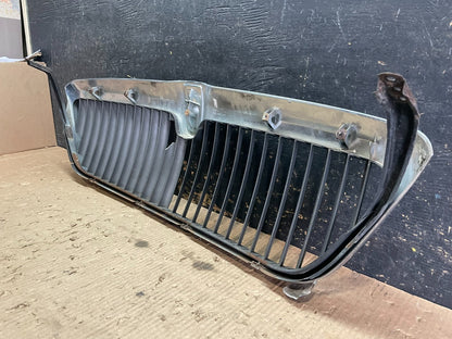 2003 to 2006 Lincoln Navigator Front Upper Grill Grille Oem z5633 DG6