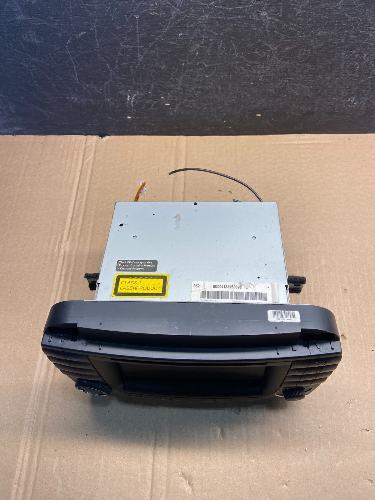 2003 to 2006 Mercedes S430 S500 Radio Navigation Screen Display ae2272 DG3