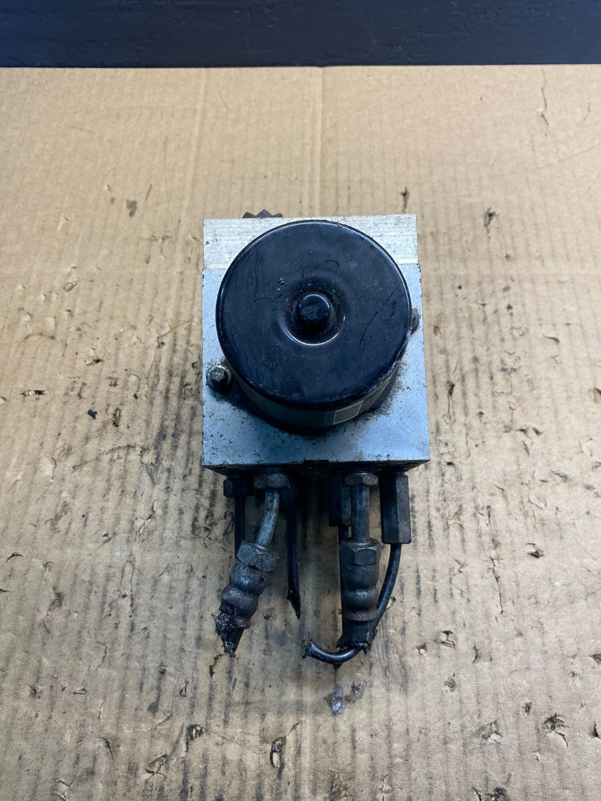 2011 - 2014 Ford E250 E350 Van  ABS Anti Lock Brake Pump Module Oe ab4413 DG5