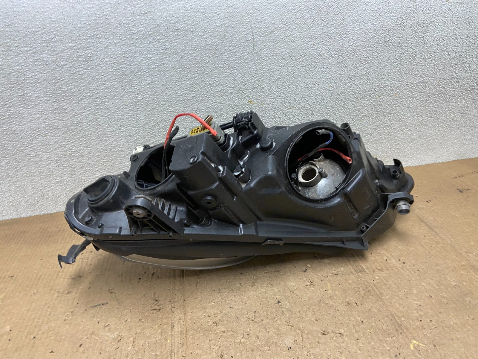 2010-2013 Mercedes E Class E350 E550 Left Driver LH Halogen Headlight AD2456 DW7