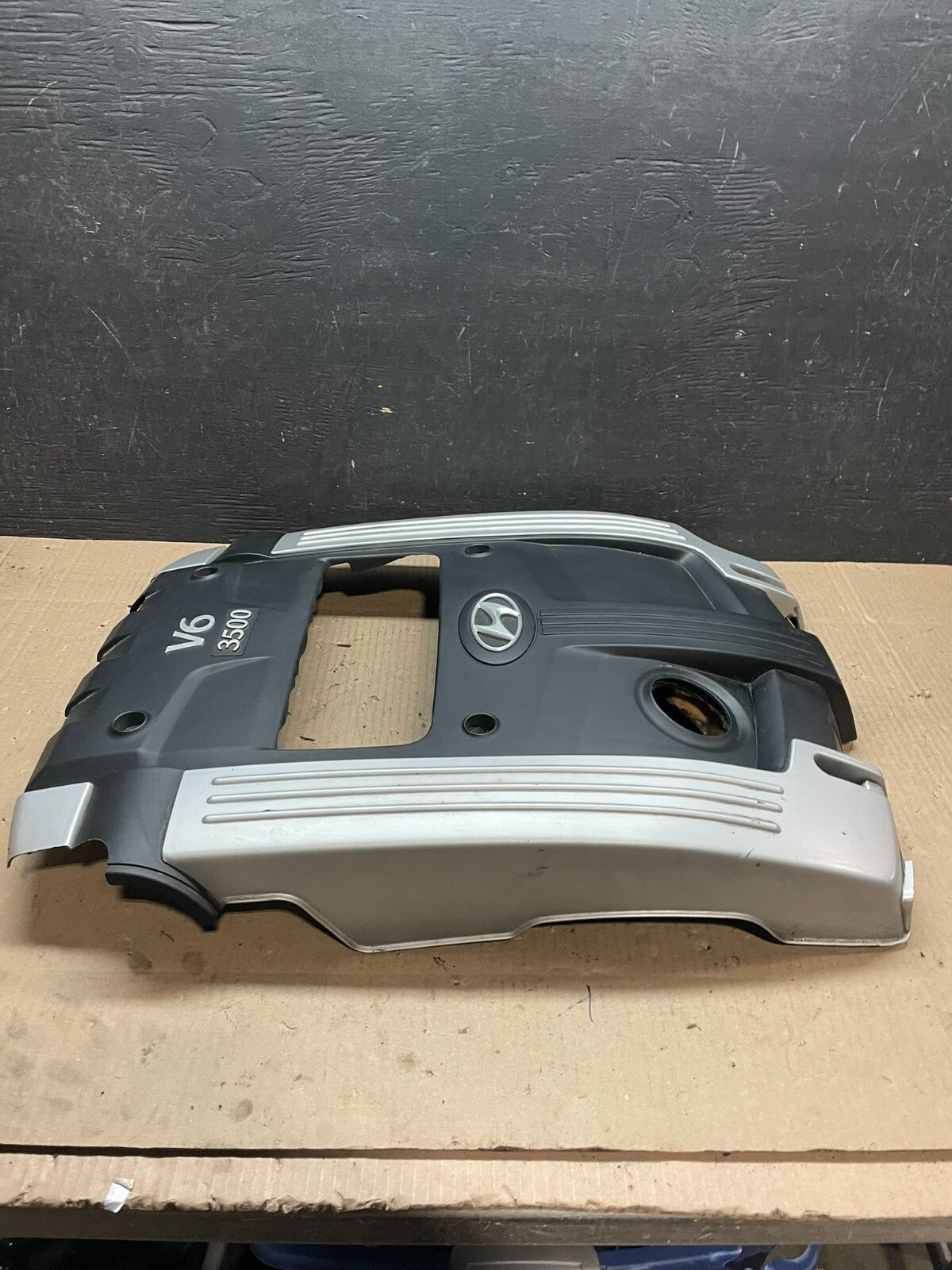2001 to 2005 Hyundai XG350 V6 Engine Motor Cover i7713 PS3