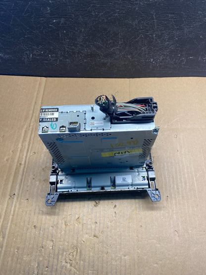 2014 2015 Jeep Cherokee Media Satellite Radio Screen Display AD1728 DG5