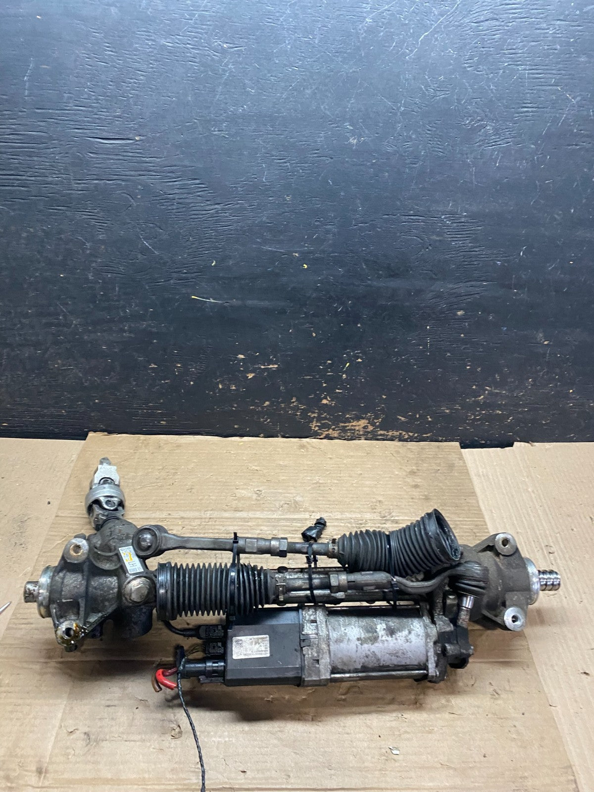 2011 - 2017 BMW F25 X3 Front Electric Power Steering Rack & Pinion 685072 V34095