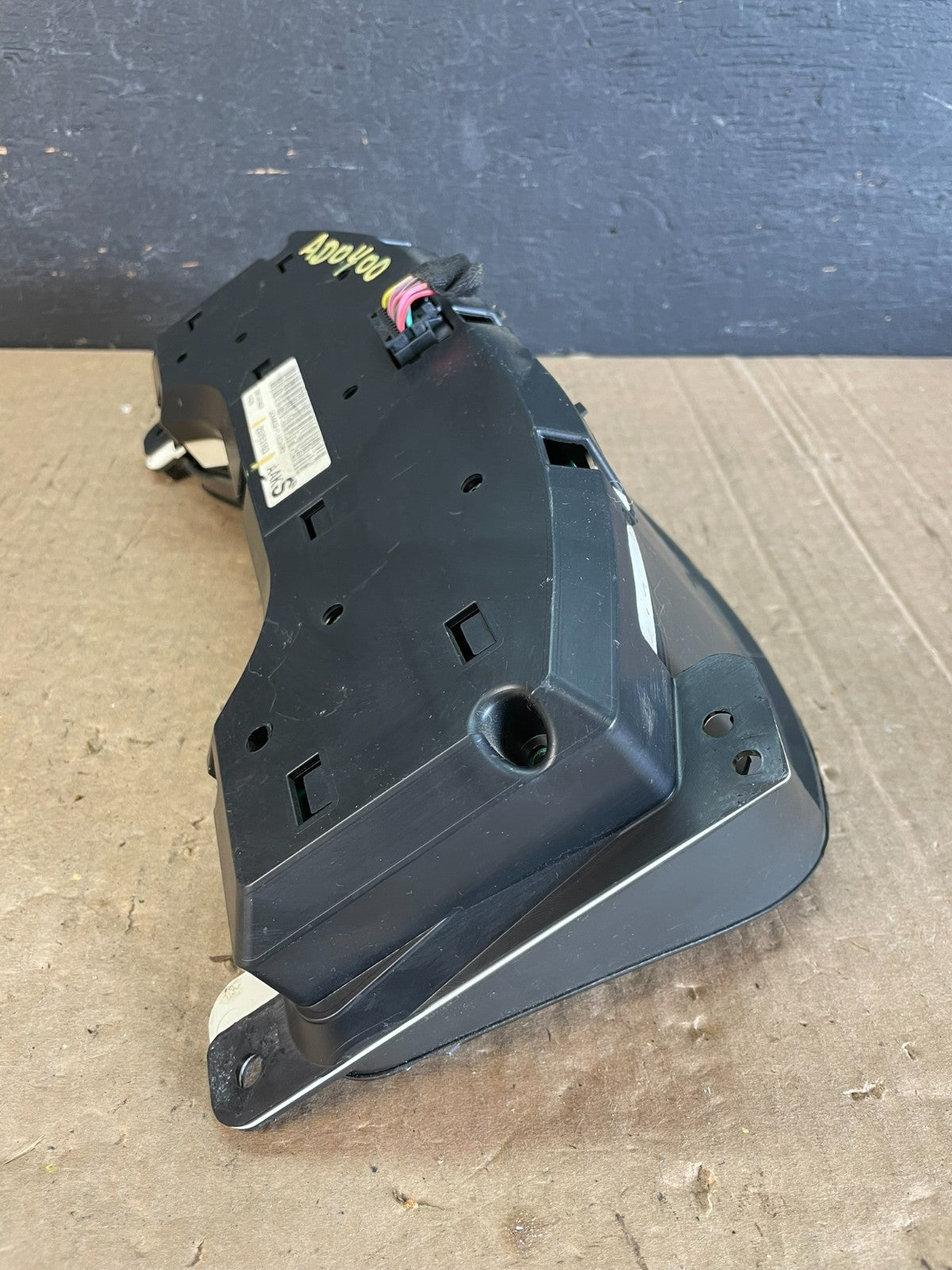 2010 - 2012 Chevrolet Express 2500 3500 Speedometer Cluster Gauge AD0400 DG4