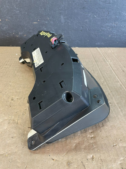2010 - 2012 Chevrolet Express 2500 3500 Speedometer Cluster Gauge AD0400 DG4
