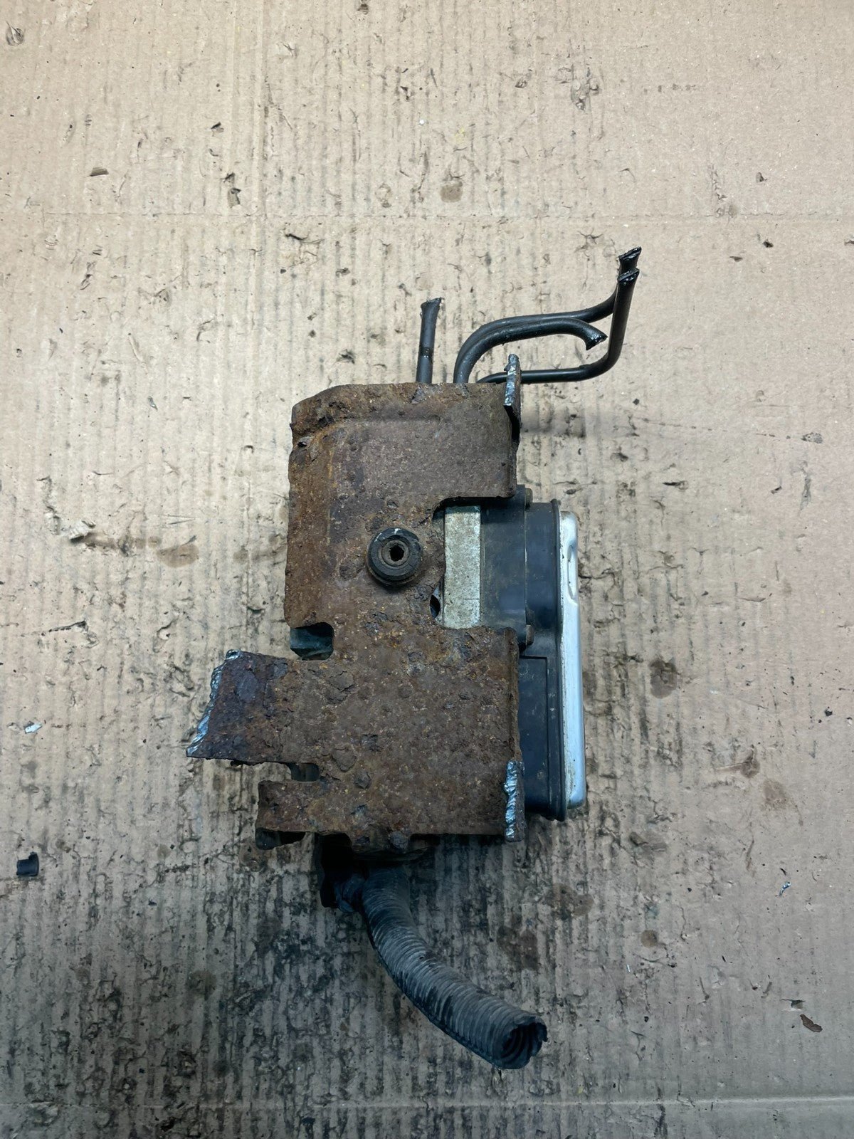 Chevrolet GM ABS Anti-Lock Brake Module 13567128 V5323 PS3