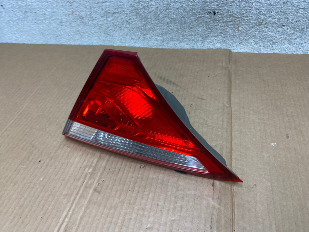 2015 - 2017 Toyota Camry Right Passenger RH Side Tail Light Inner AI5737 LK1