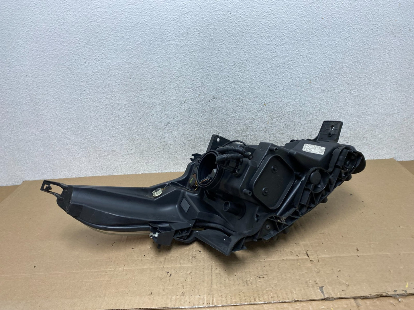 2011 to 2015 Ford Explorer Left Driver LH Halogen Headlight AE6128 DW7