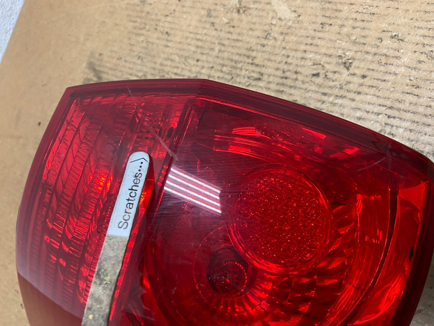 2006 to 2010 Toyota Sienna Left Driver LH Side Tail Light AE1571 LK3
