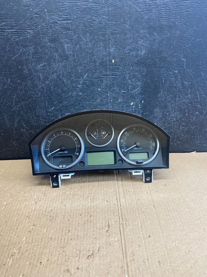 2006 Land Rover Range Rover Sport Speedometer Cluster Gauge AE3997 DG0