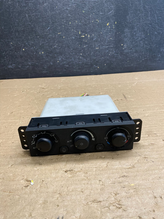 2001 to 2006 Mitsubishi Montero Climate Control Hvac A/C Heater ag6462 DG0