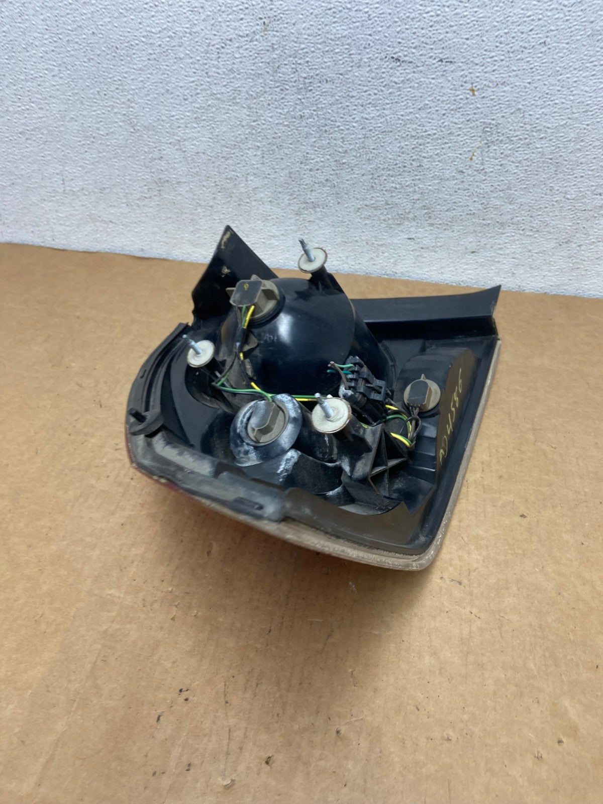 2006 - 2012 Chevrolet Impala Tail Light Right Passenger RH Side AD4586 LK5