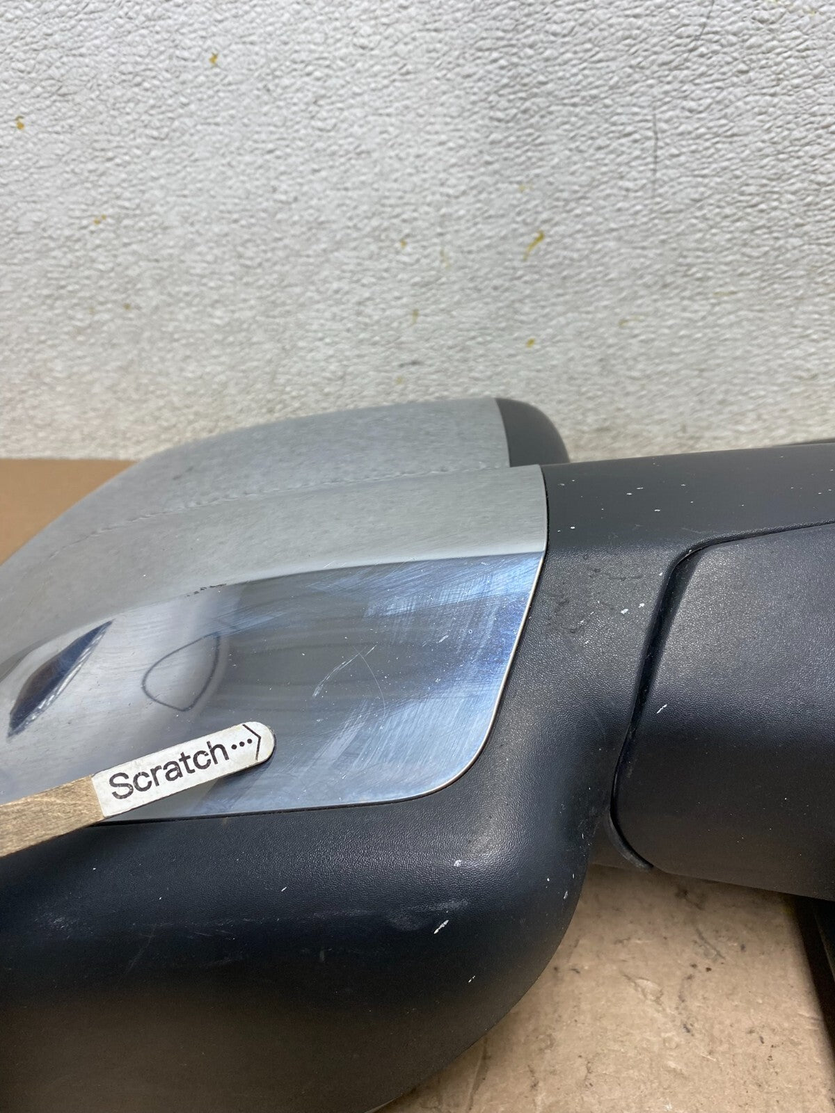 2012 to 2016 Nissan NV1500 NV3500 Right Side View Door Mirror M40072