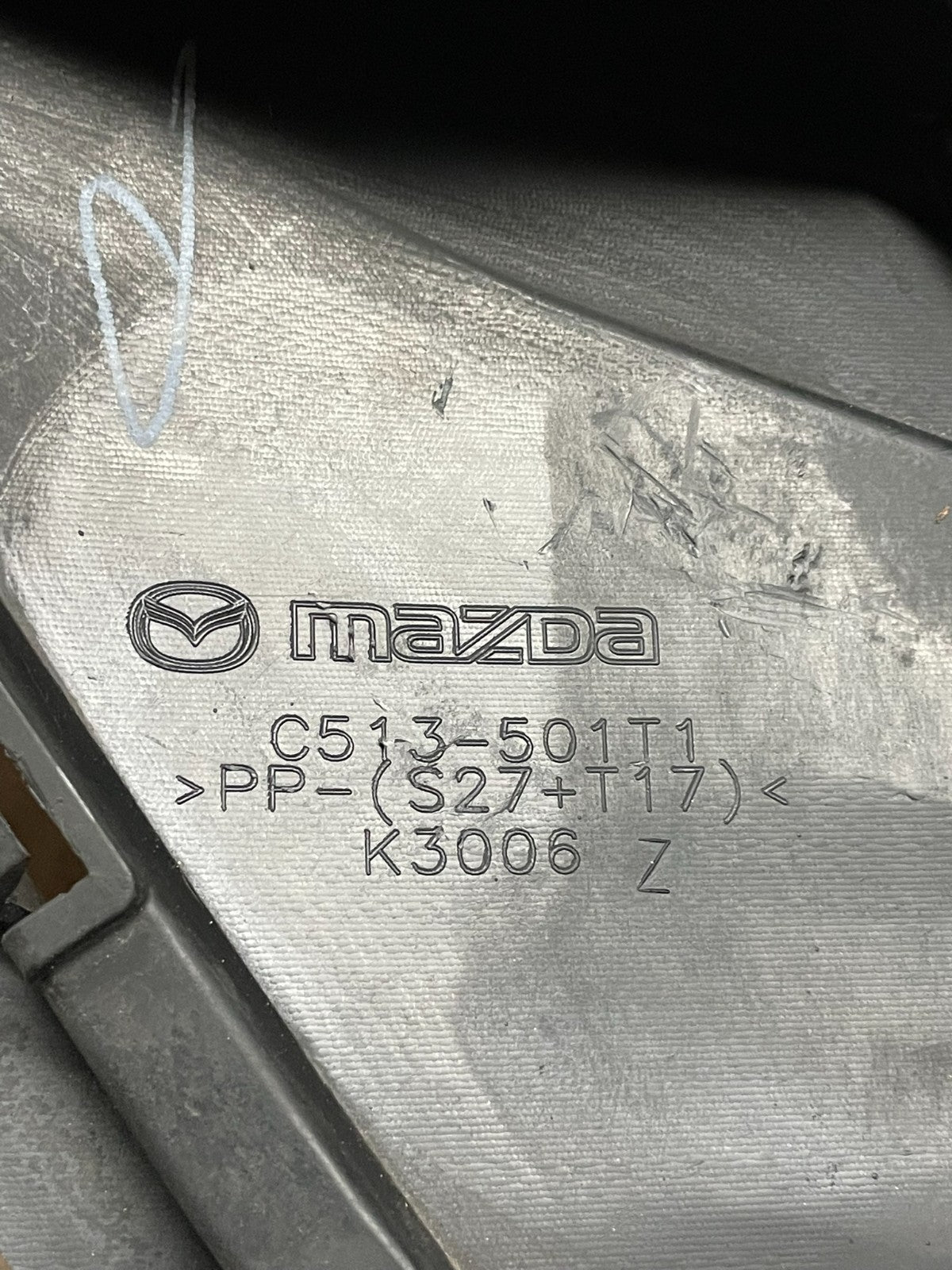 2012 to 2015 Mazda 5 Front Upper Grille Grill OEM Y6549 DG6