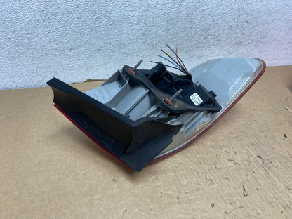 2007 to 2010 BMW M3 328i 335i Coupe Right Passenger RH Tail Light AF7460 DW5