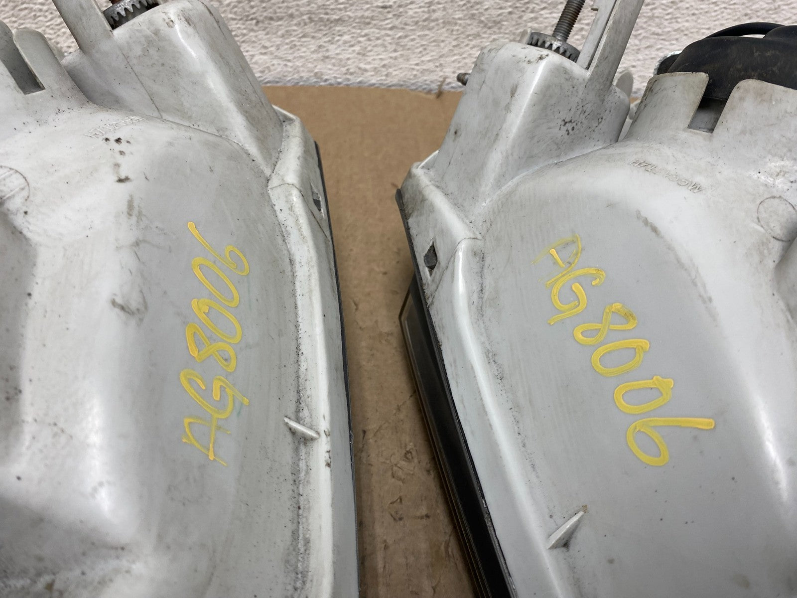 1997-2001 Lexus Es300 Left+Right Headlights Halogen AG8006 DW11