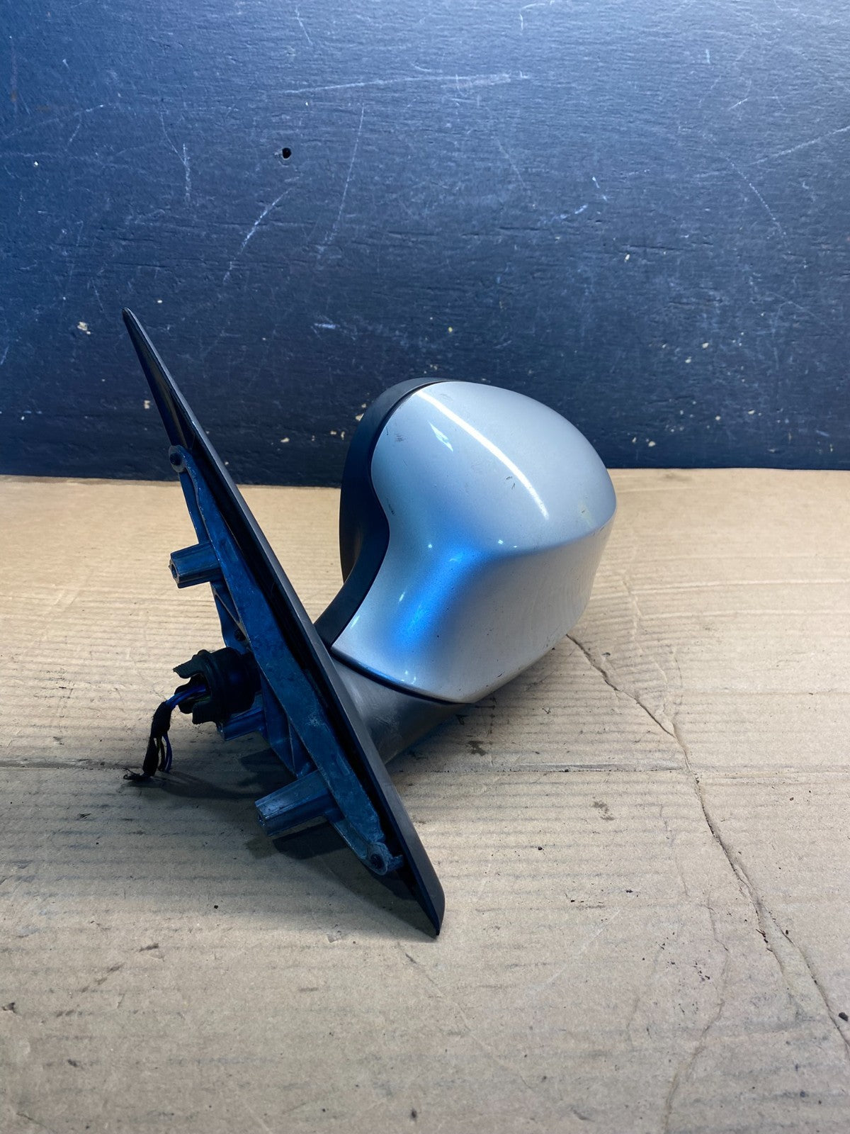 2009 to 2011 BMW 328i 335i Left Driver Lh Side View Door Mirror OEM AA5624 MS1