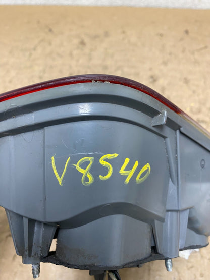 2010 to 2013 Kia Forte Koup Right Passenger RH Inner Tail Light OEM V8540 DW7