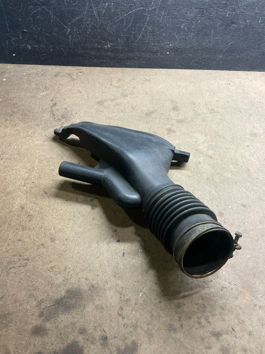 2008 to 2011 Toyota Highlander Air Inlet Cleaner M5145 PS0