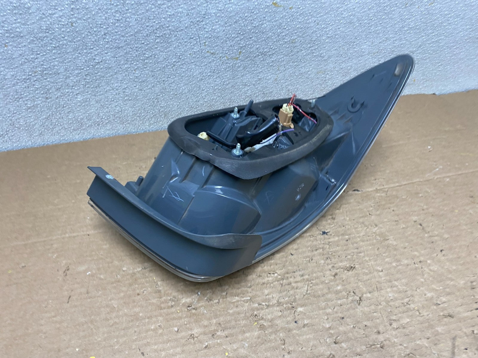 2007 2008 2009 Mazda CX-7 Right Passenger Rh Side Tail Light Oem Z3022 PS5