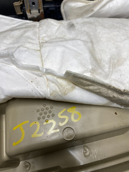 2013 to 2019 Ford Taurus Front Left Driver Side Interior Door Panel OEM j2258 DG10