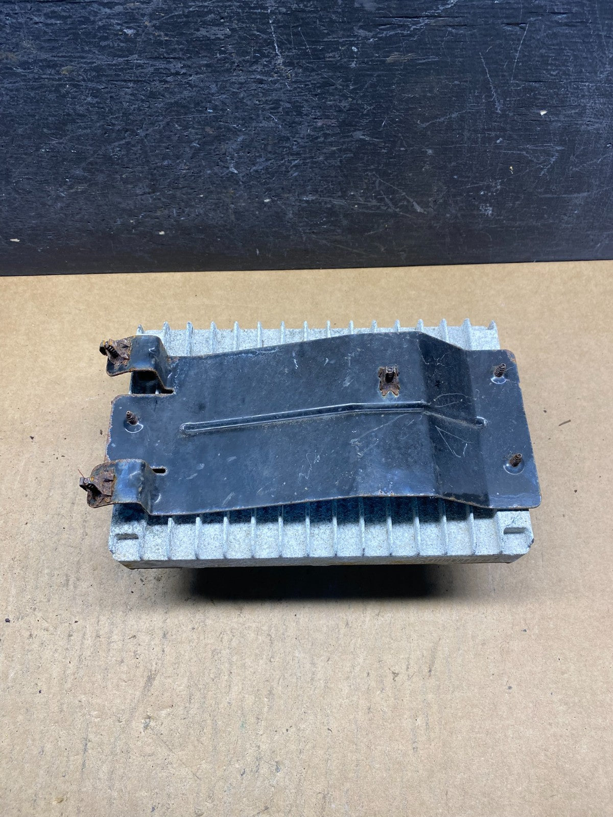 2006 Chrysler Town Country Caravan 3.3L Engine Control ECU p05094658ad AH5070 DG1