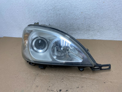 2002 - 2005 Mercedes ML ML350 ML500 Right Passenger Halogen Headlight AF4644 DW1
