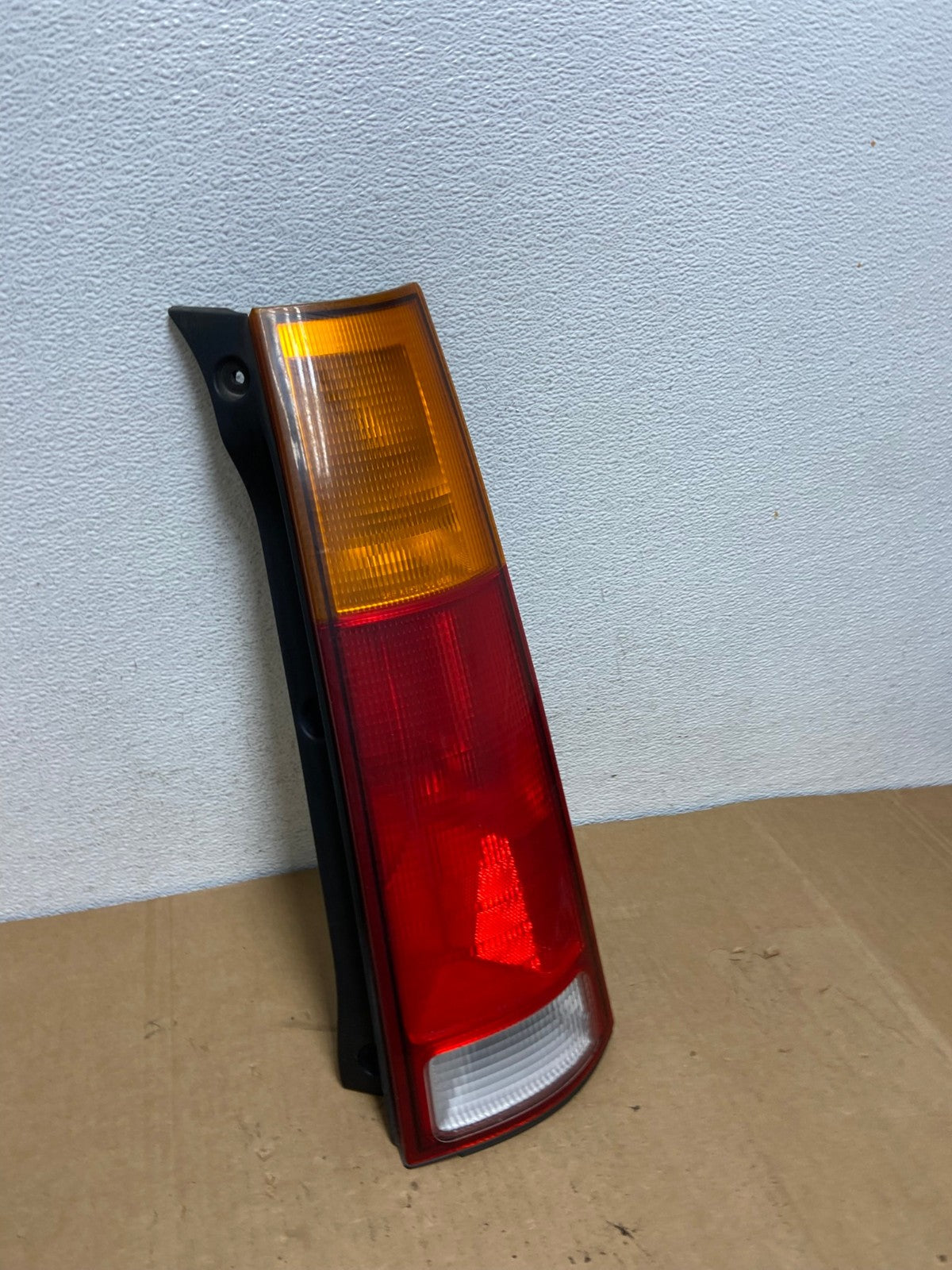 1997 1998 1999 2000 2001 Honda Crv Cr-v Right Passenger Tail Light AC8436 LK2