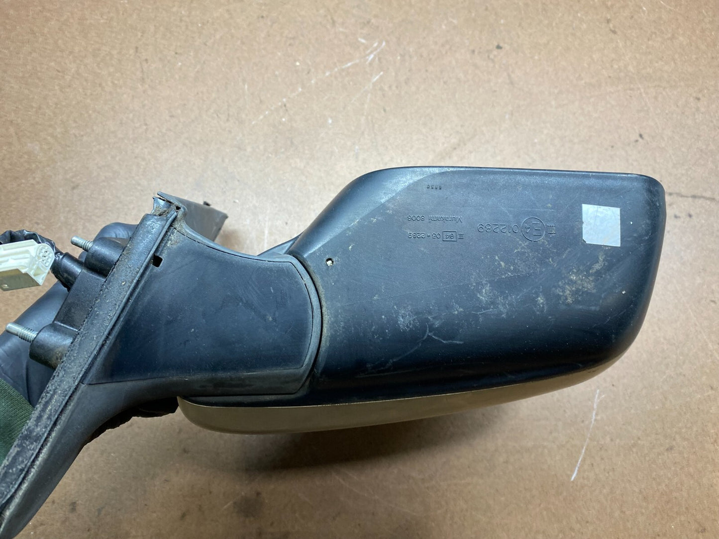 2007 - 2009 Suzuki Grand Vitara XL-7 Right Passenger View Door Mirror G09733
