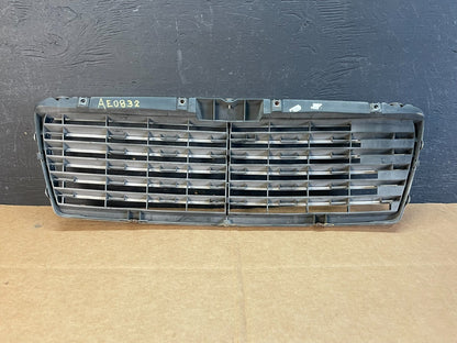 1996 to 1999 Mercedes E320 E430 Wagon Sedan W210 Front Grille Chrome AE0832 DG3