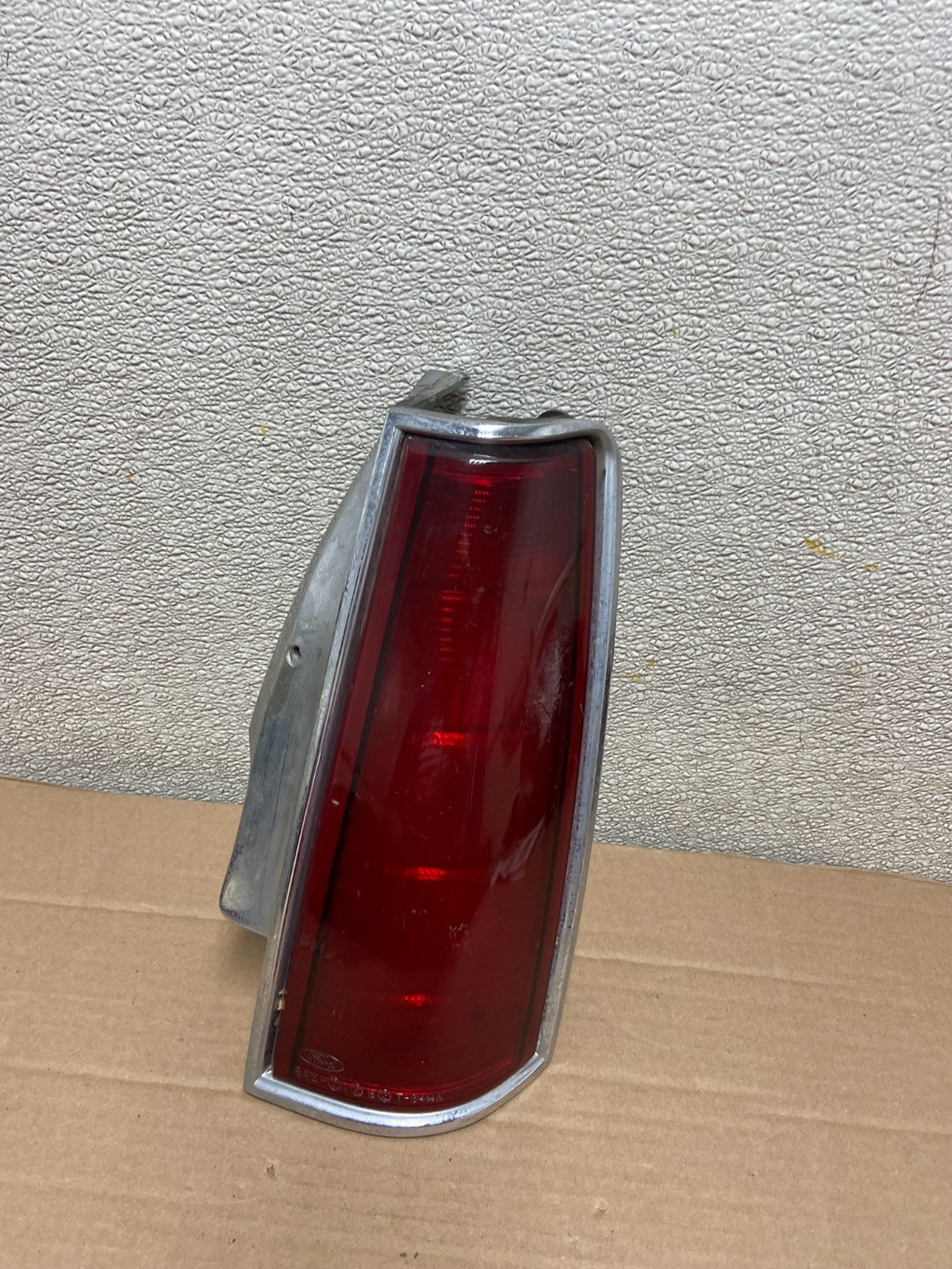1984 to 1992 Lincoln Mark VII Right Passenger Side Tail Light OEM AA8647 LK0