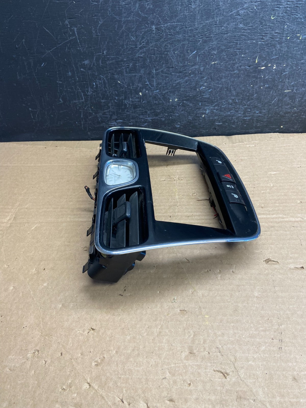 2011 - 2014 Chrysler 200 Dash Radio Bezel Trim Clock Hazard Bezel AF2518 DG1