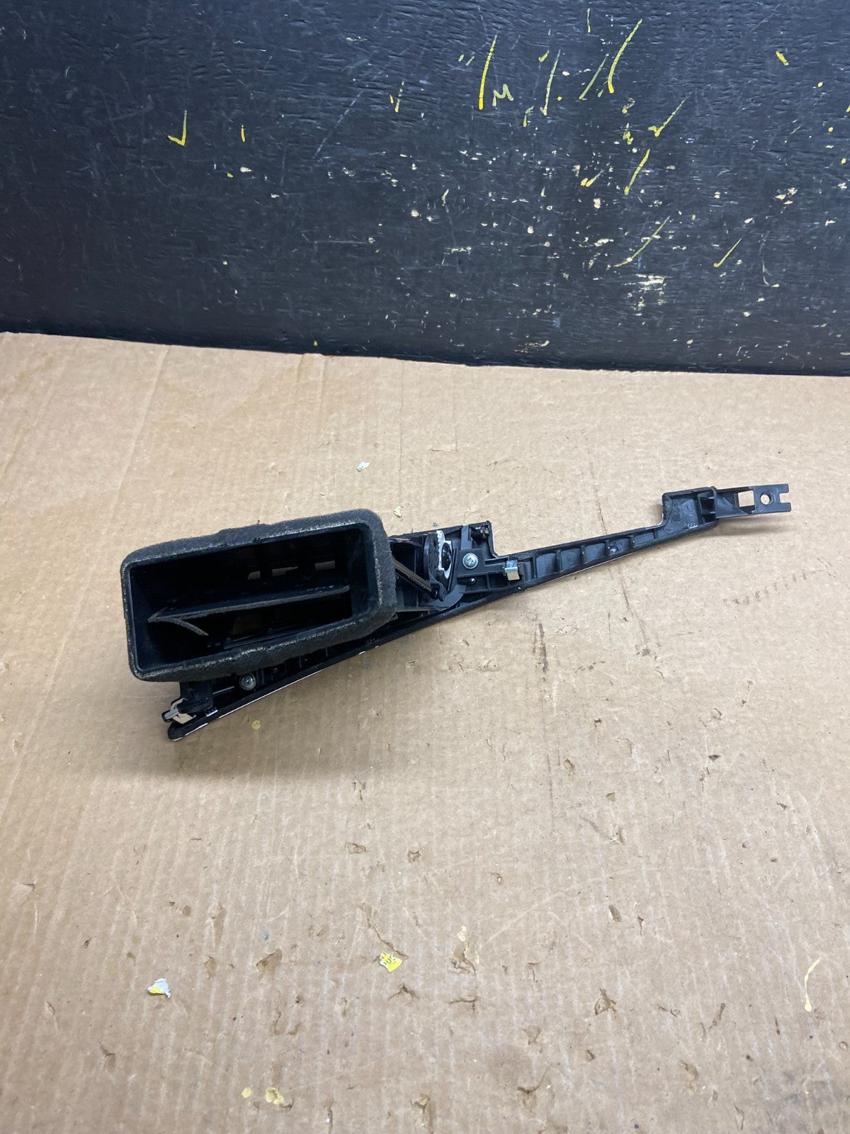 2014-2018 Infiniti Q50 Right Passenger Center Dash Air AC A/C Vent Z4179 DG3