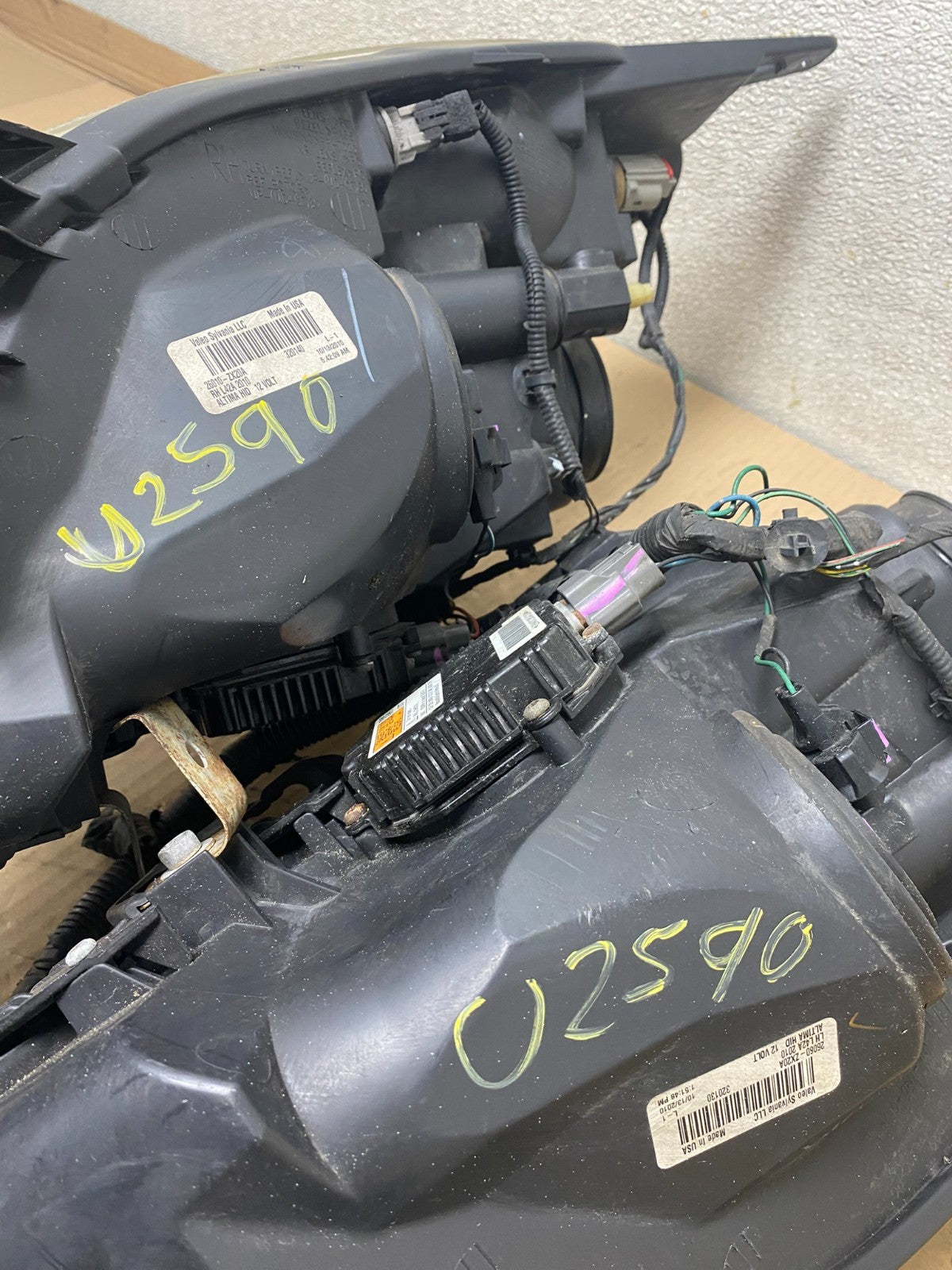 Sedan 2010 2011 2012 Nissan Altima Headlights XENON Left+Right Side U2590 DW17