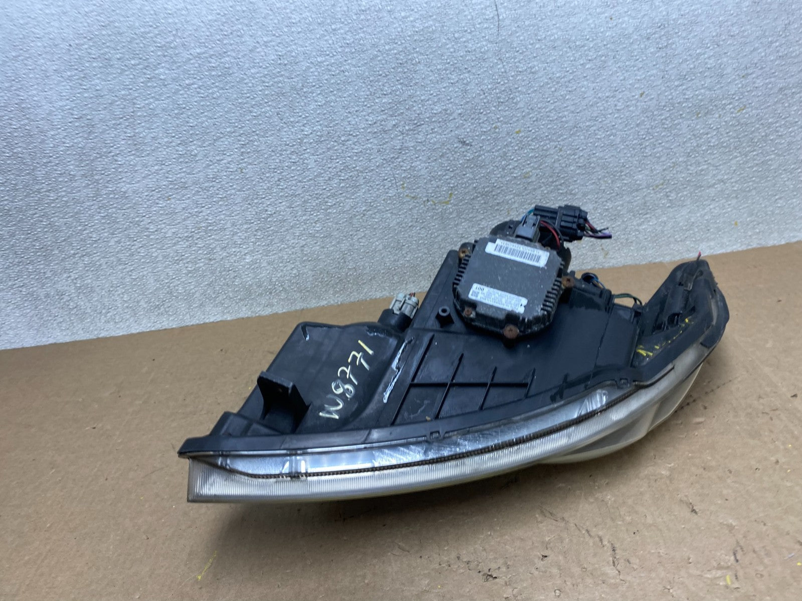 2004 to 2008 Infiniti Fx35 Hid Xenon Right Passenger Rh Headlight Oem W8771 DW11