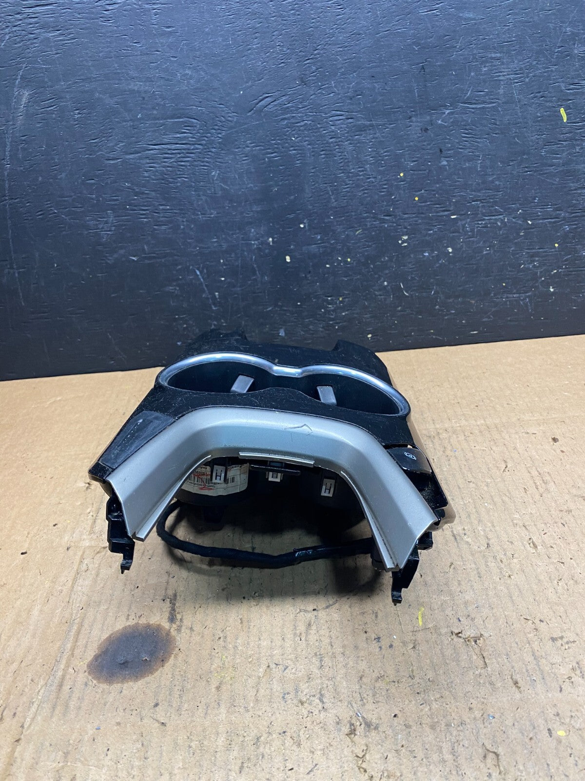2013 to 2016 Ford Fusion Front Center Console Cup Holder Cupholder N5356 DG3