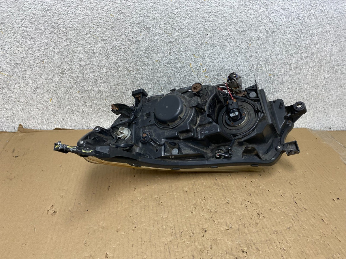 2009 - 2013 Subaru Forester Right Passenger Side Halogen Headlight AH2854 DW7