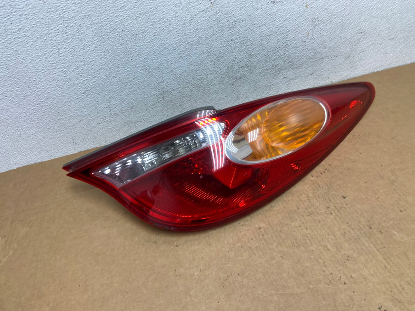 2004 to 2006 Toyota Solara Right Passenger Side Tail Light AD4599 LK2