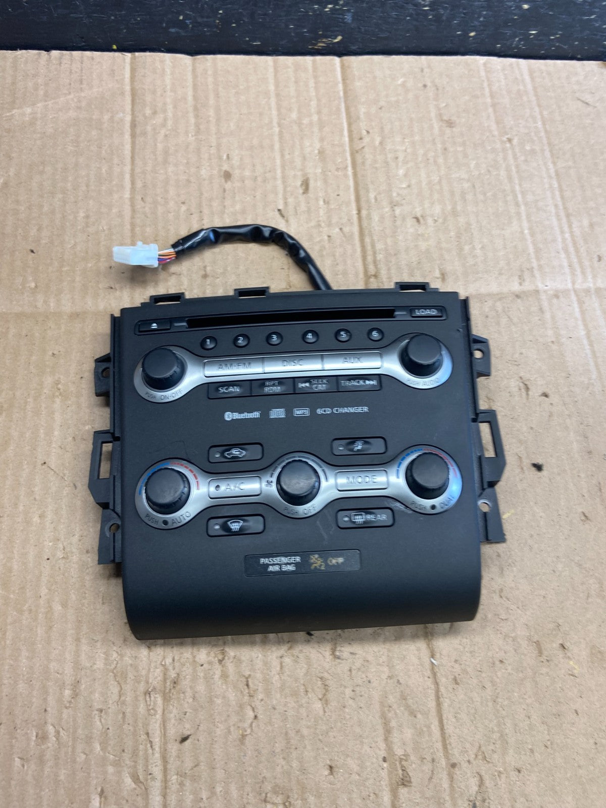 2011 - 2014 Nissan Murano AM FM Radio CD Climate Control Panel AA8086 DG0