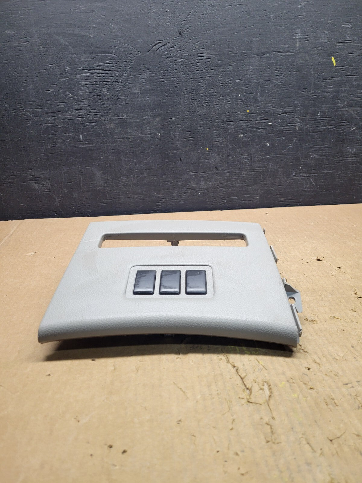 2011 to 2018 Nissan  Quest Dashboard Trim Cover Panel 68104-1JA0A H7934 DG14