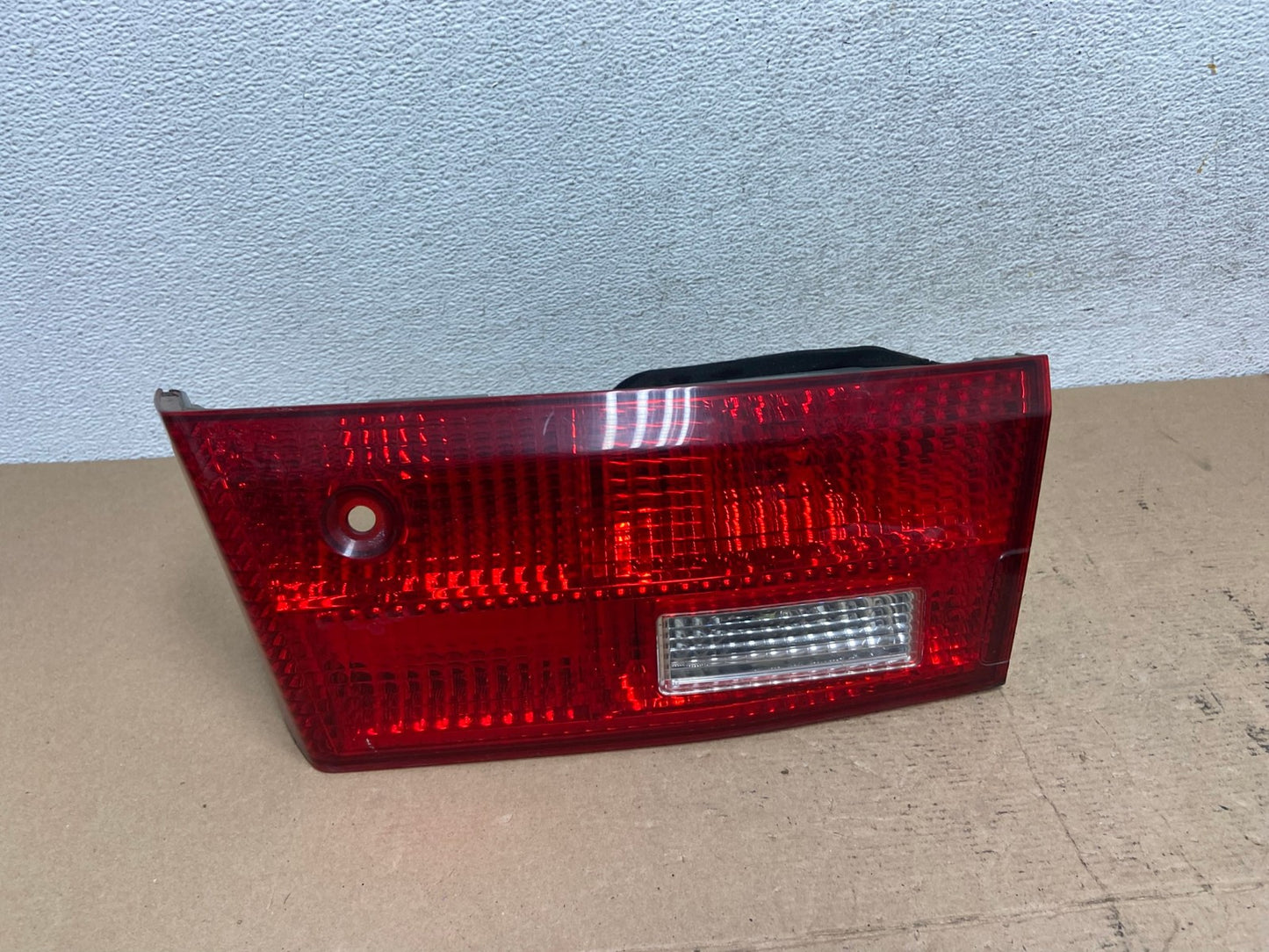 2005 Honda Accord Sedan Right Passenger Inner Tail Light AF4681 LK0