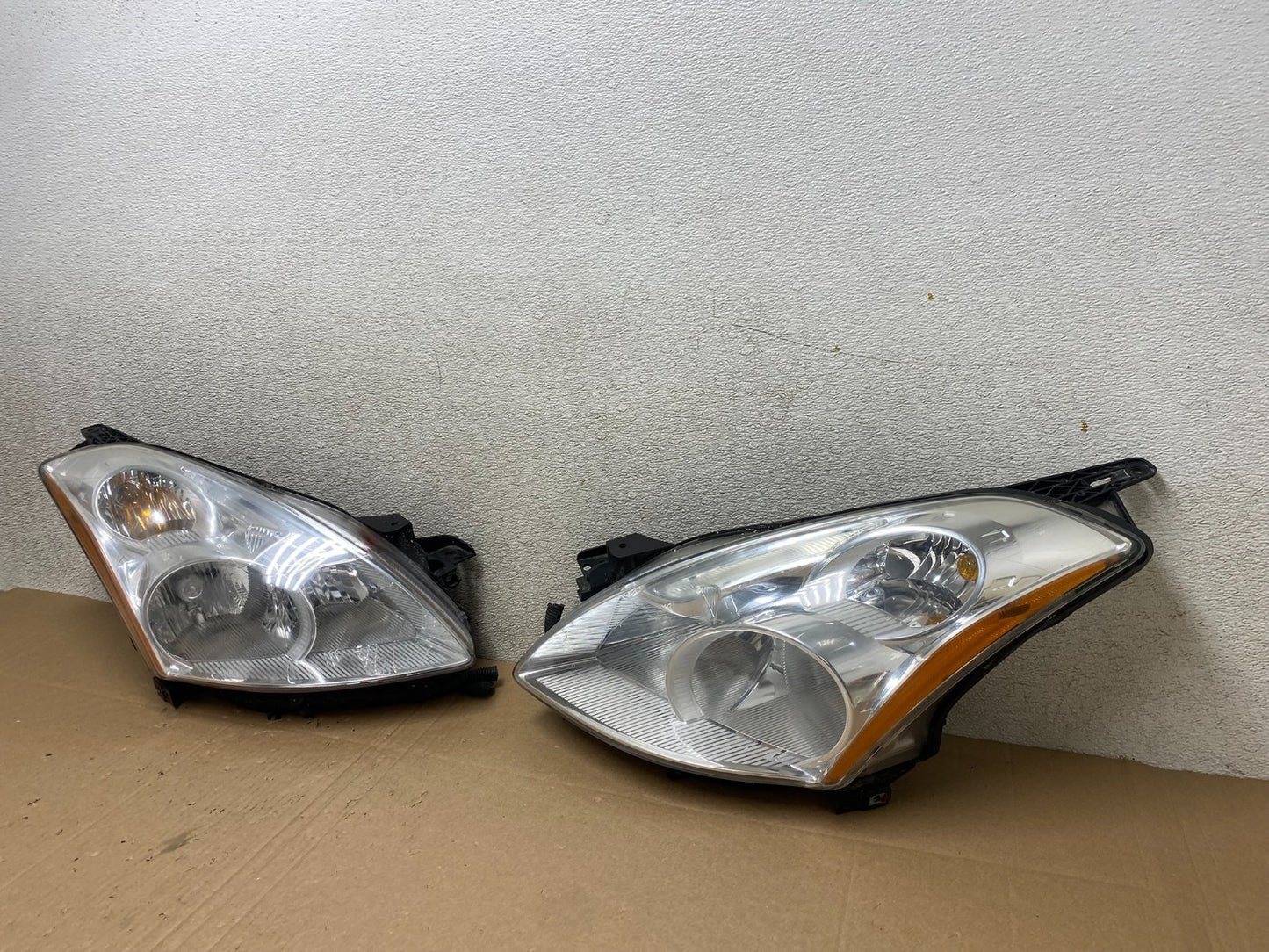 Sedan 2010 2011 2012 Nissan Altima Headlights Halogen Left+Right Side T8180 DW1